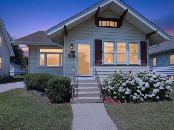 7714 14th Ave, Kenosha, WI 53143