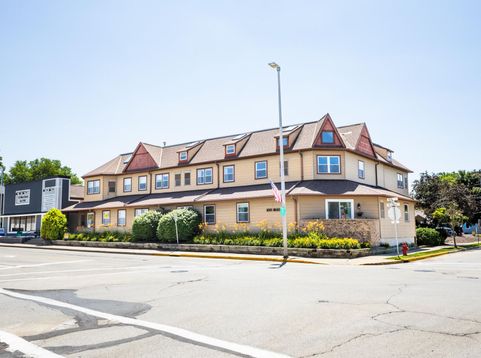 Main Photo