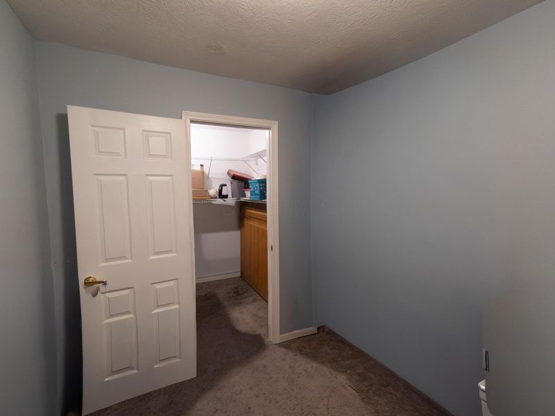211 Bollingen, Blacklick, OH 43004 Photo 16