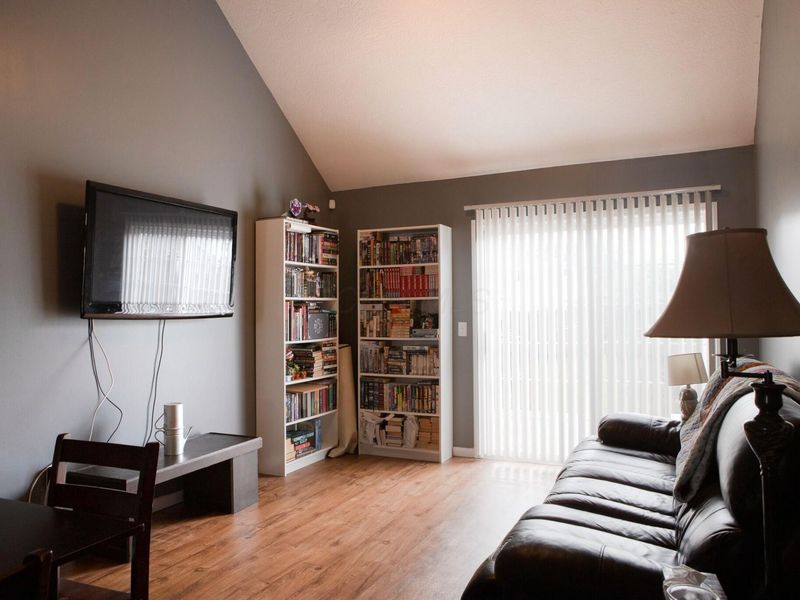 211 Bollingen, Blacklick, OH 43004 Photo 4
