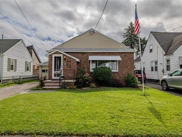 107 Brookland Drive, Syracuse, NY 13208