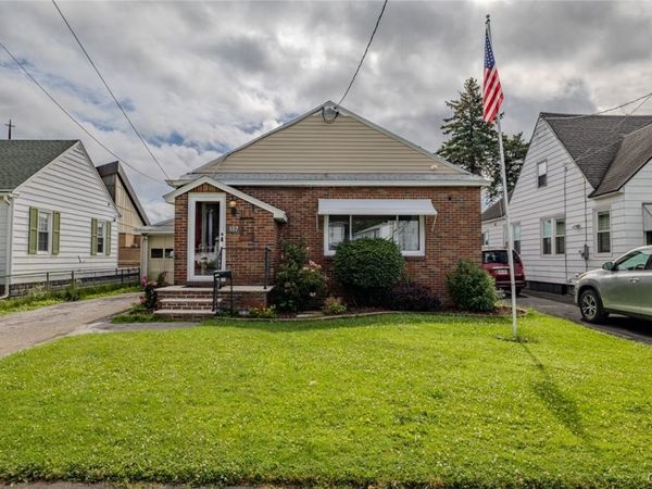 107 Brookland Drive, Syracuse, NY 13208