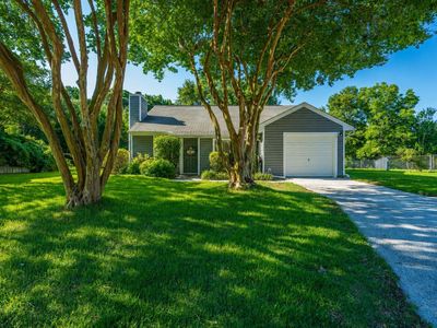 995 Oakcrest Drive, Charleston, SC 29412