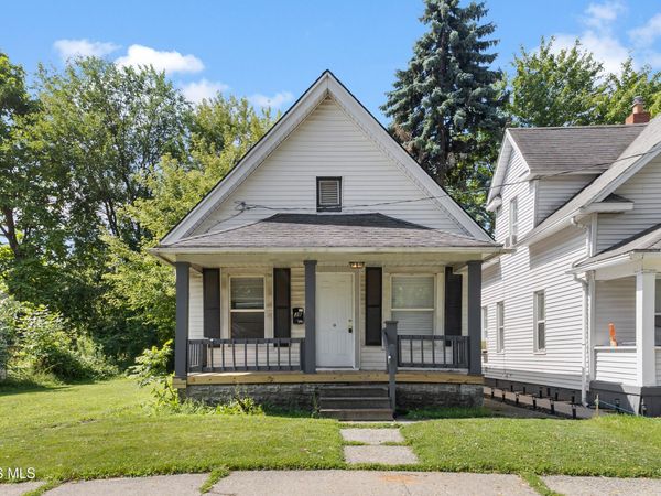 38 E Streicher Street, Toledo, OH 43608