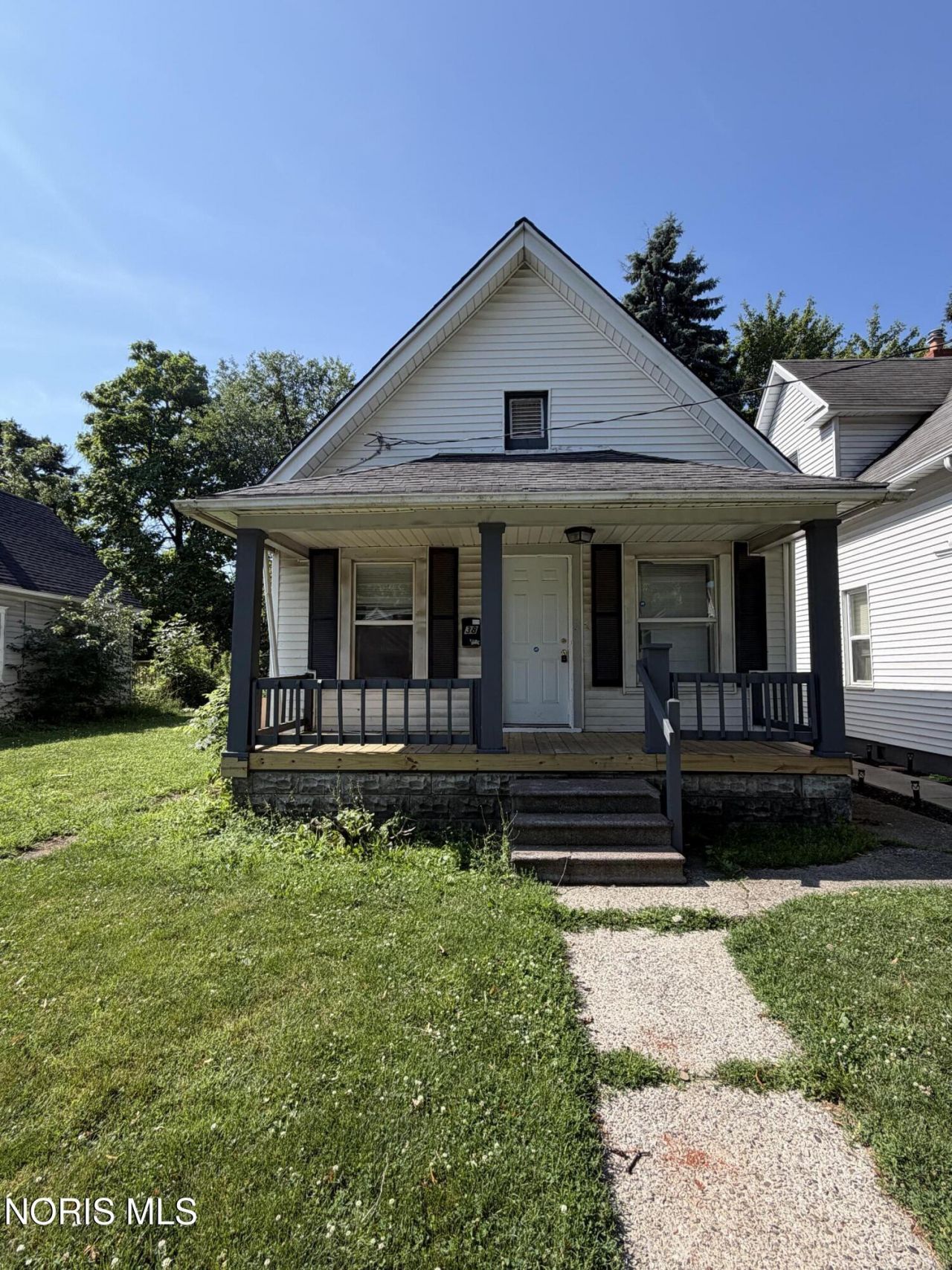 38 E Streicher Street, Toledo, OH 43608 Main Photo