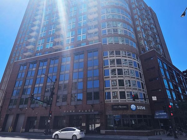 600 N Kingsbury Street , Unit 1404, Chicago, IL 60654