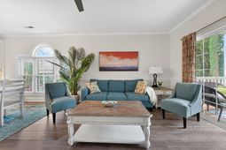 690 Riverwalk Dr. photo 4