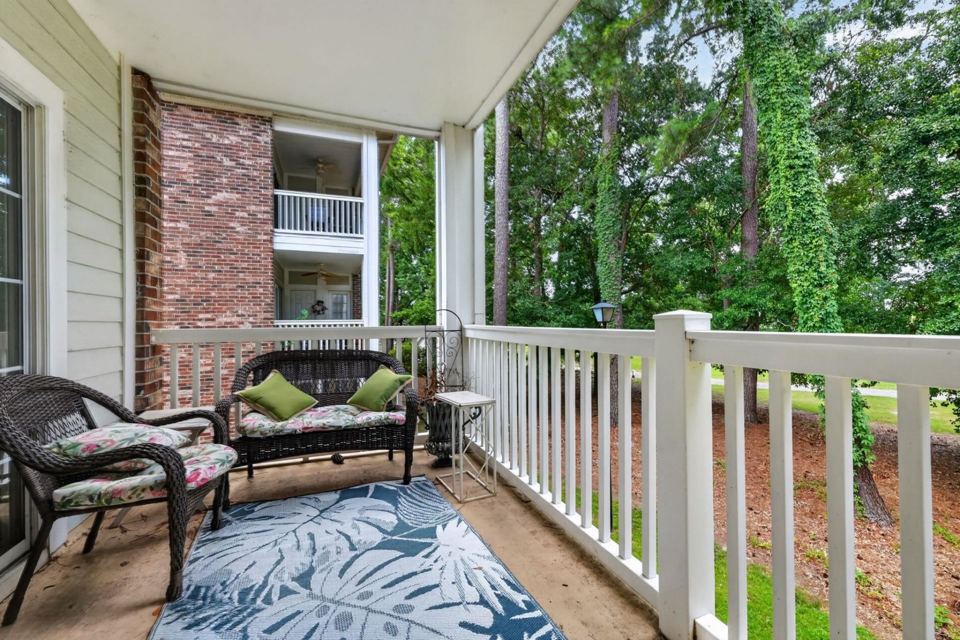 690 Riverwalk Dr. Photo 30