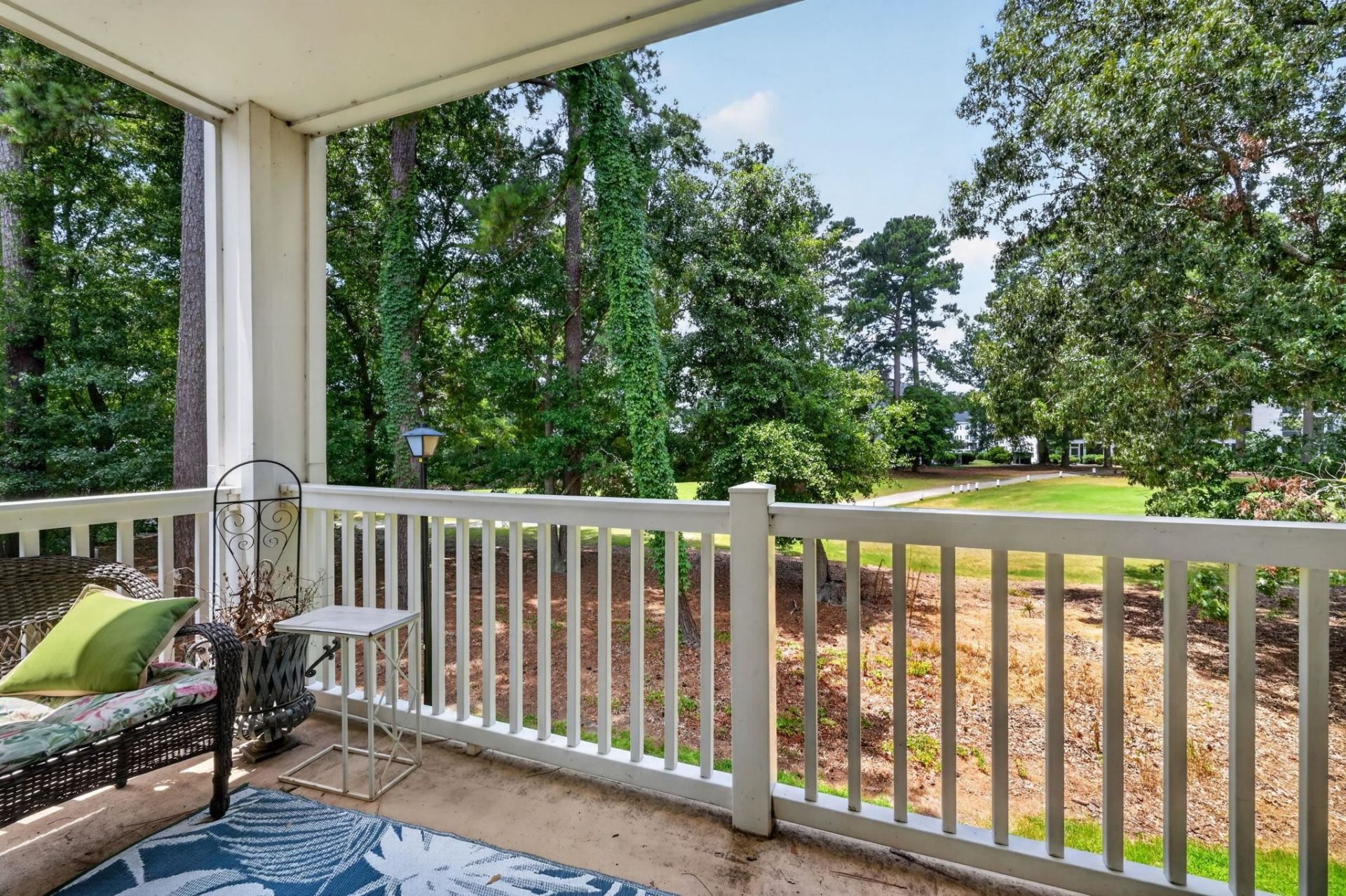 690 Riverwalk Dr. Photo 32