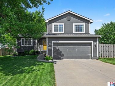 7508 S 180 Avenue, Omaha, NE 68136