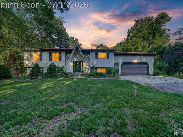 4430 N Center Road, Genesee Twp, MI 48506