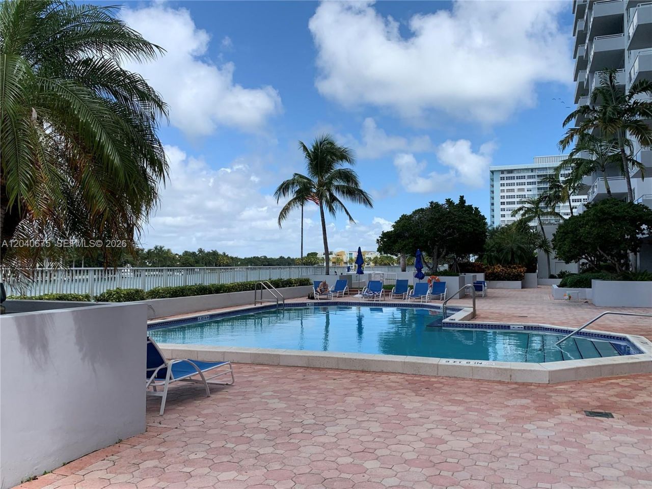 5700 Collins Ave , Unit 12N, Miami Beach, FL 33140 Photo