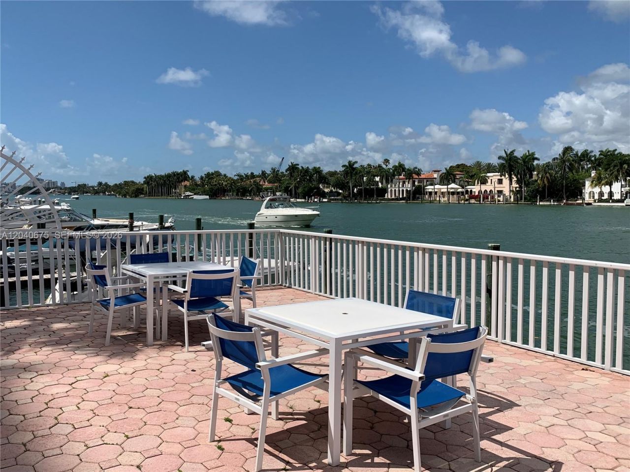 5700 Collins Ave , Unit 12N, Miami Beach, FL 33140 Photo