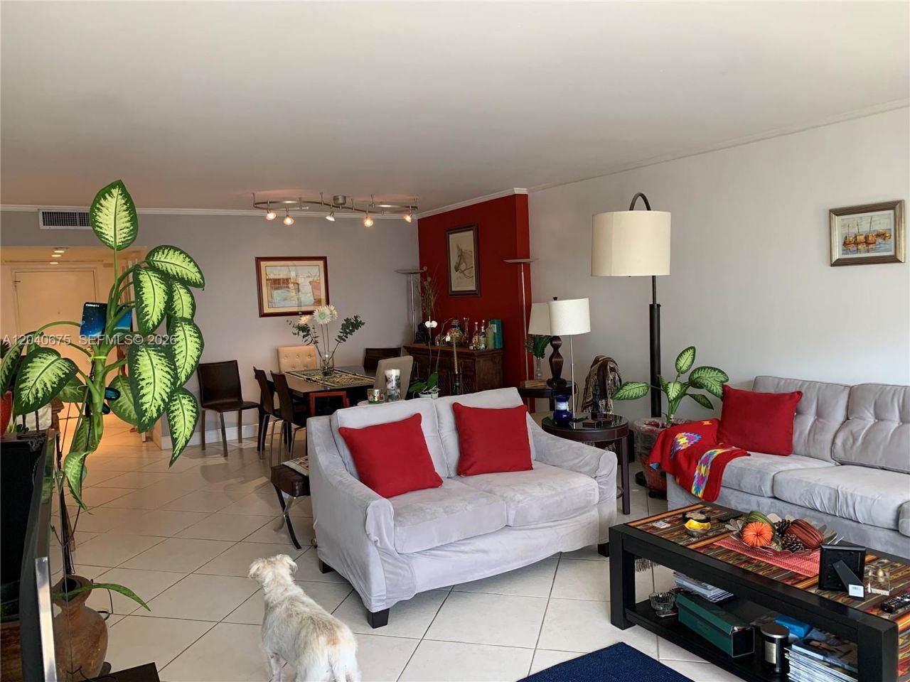 5700 Collins Ave , Unit 12N, Miami Beach, FL 33140 Photo