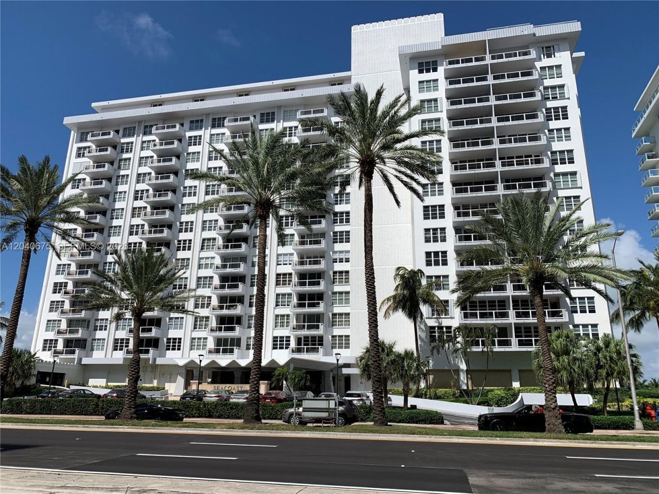 5700 Collins Ave , Unit 12N, Miami Beach, FL 33140 Photo
