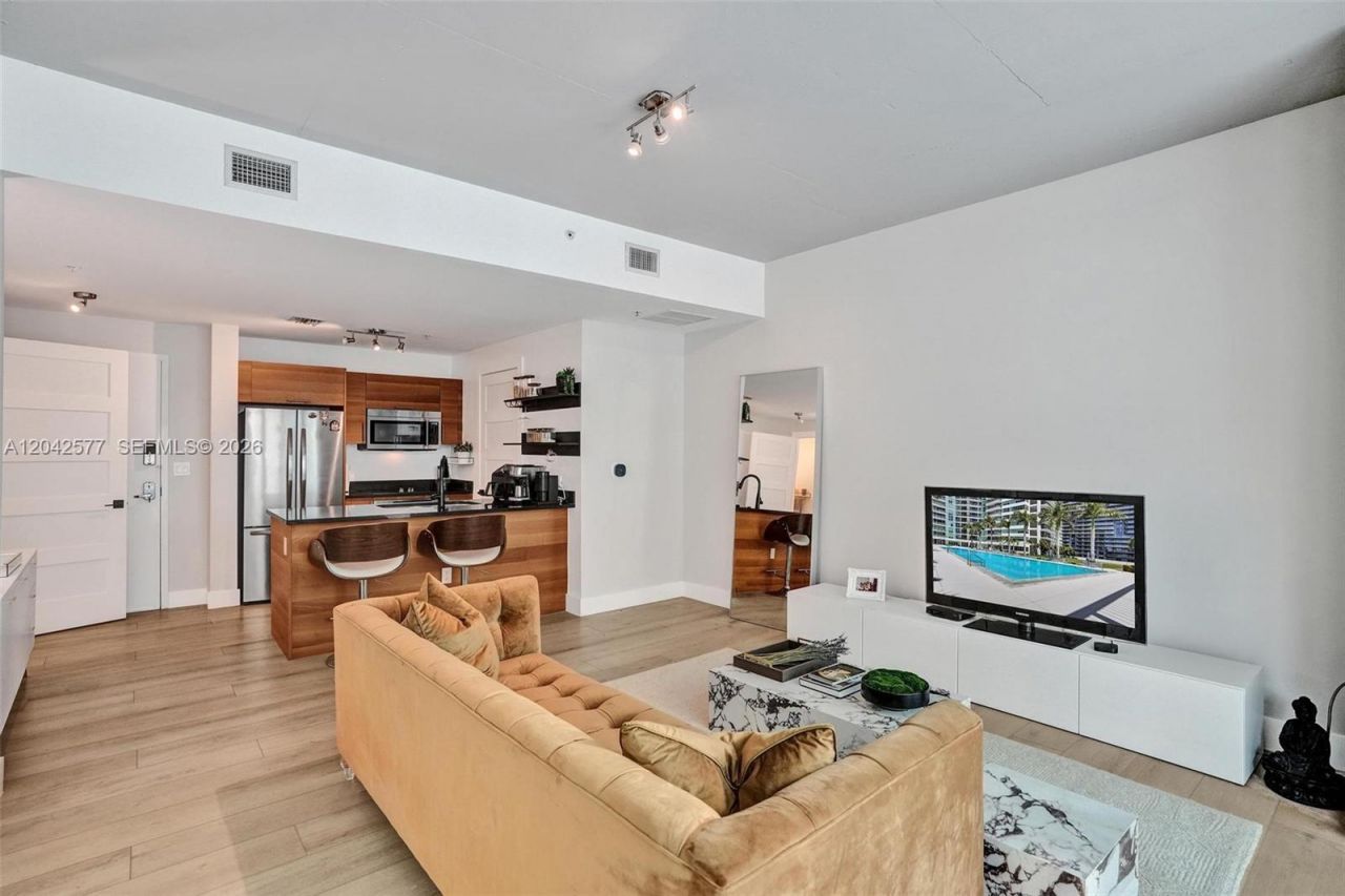 3301 NE 1st Ave, Unit L0302, Miami, FL 33137 Photo