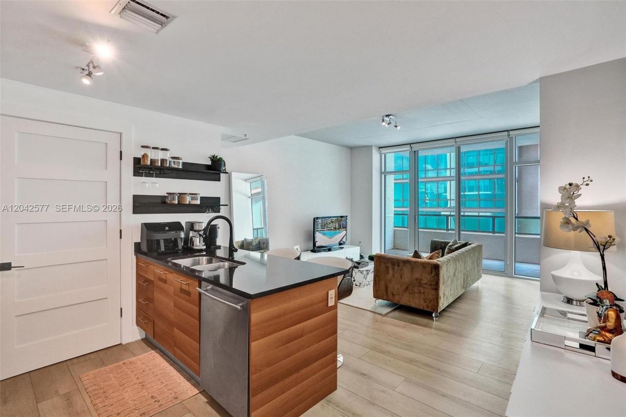 3301 NE 1st Ave, Unit L0302, Miami, FL 33137 Photo