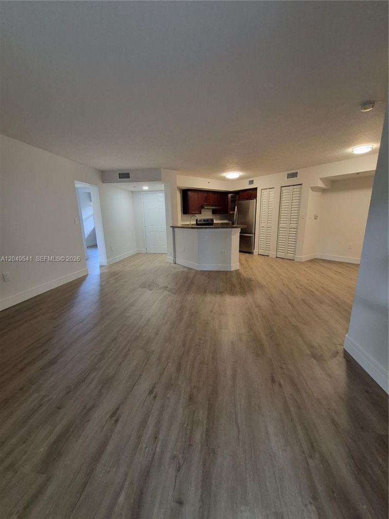 771 N Pine Island Rd , Unit 106, Plantation, FL 33324 Photo