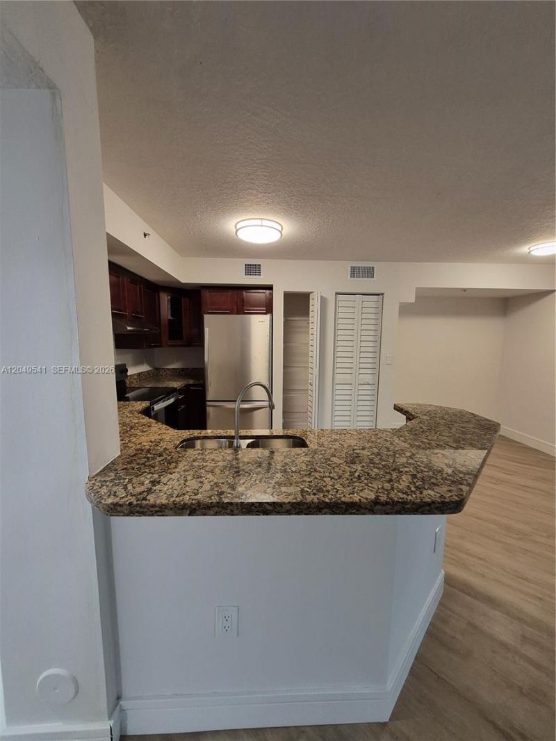 771 N Pine Island Rd , Unit 106, Plantation, FL 33324 Photo