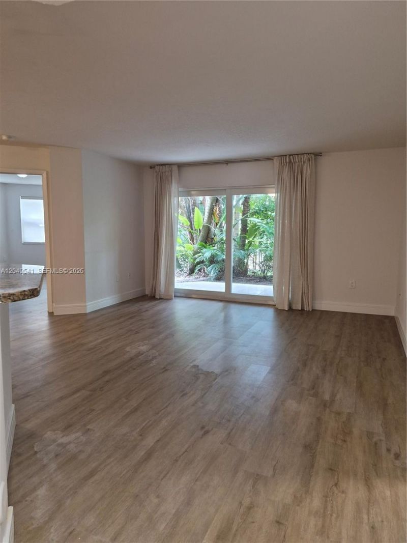 771 N Pine Island Rd , Unit 106, Plantation, FL 33324 Photo