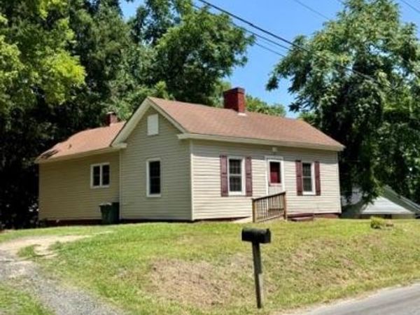 217 Carroll Street , Eden, NC 27288