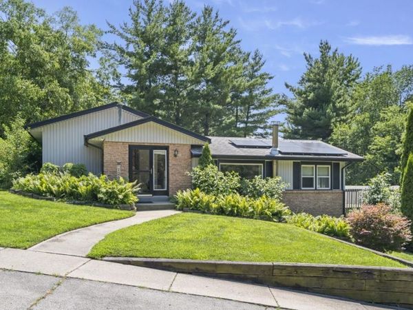 12617 VENTURA Boulevard, MACHESNEY PARK, IL 61115