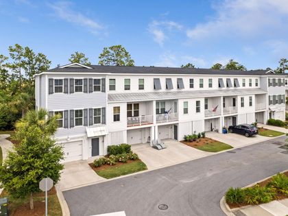 804 Kings Oak Court Charleston, SC 29492