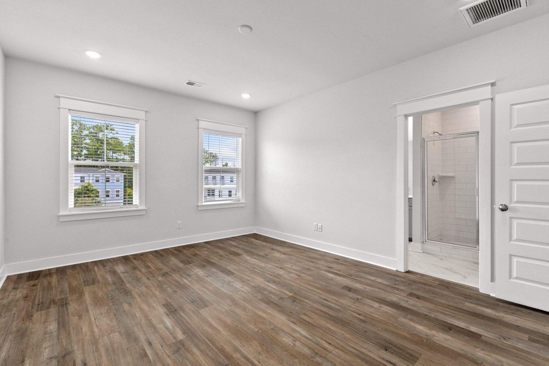 804 Kings Oak Court Photo 31