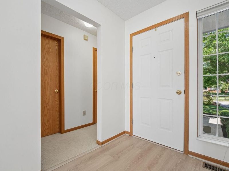 1597 Meadowlark Lane, Marysville, OH 43040 Photo 6