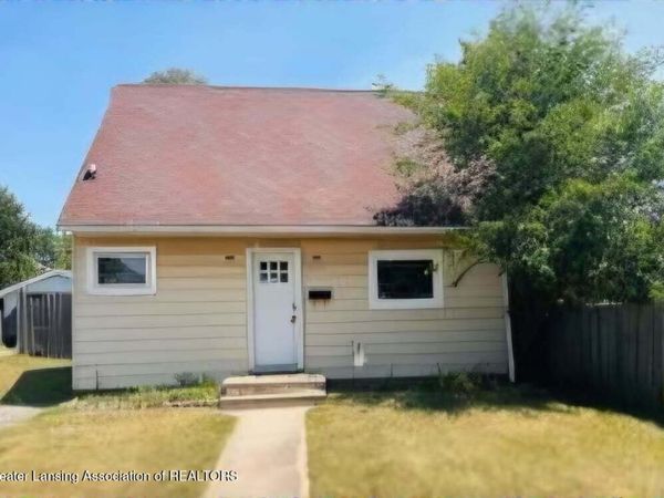 1033 Raider Street, Lansing, MI 48912
