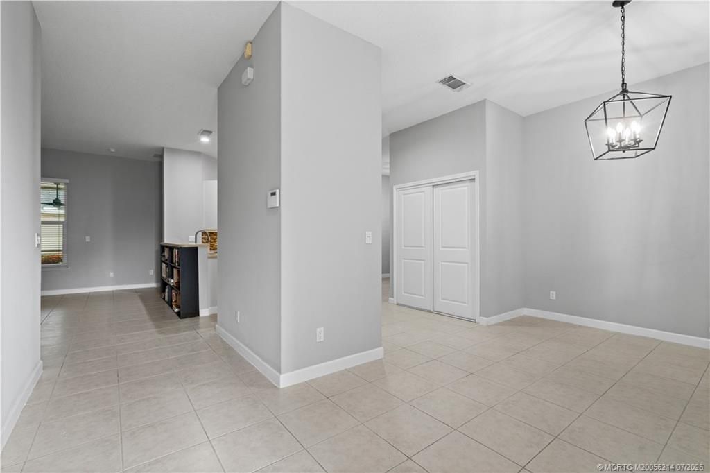 10582 SW Westlawn Boulevard , Port Saint Lucie, FL 34987 Photo