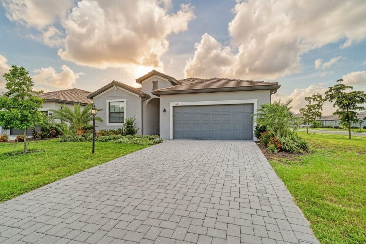15045 Serene Shores Loop , Bradenton, FL 34211 Photo