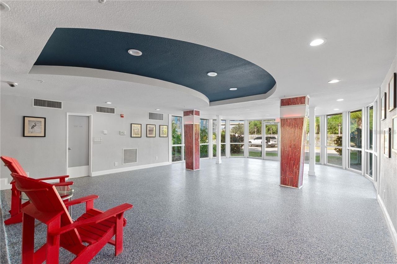 3315 58th Avenue S, Unit 314, Saint Petersburg, FL 33712 Photo
