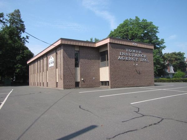 100 Main St, Agawam, MA 01001