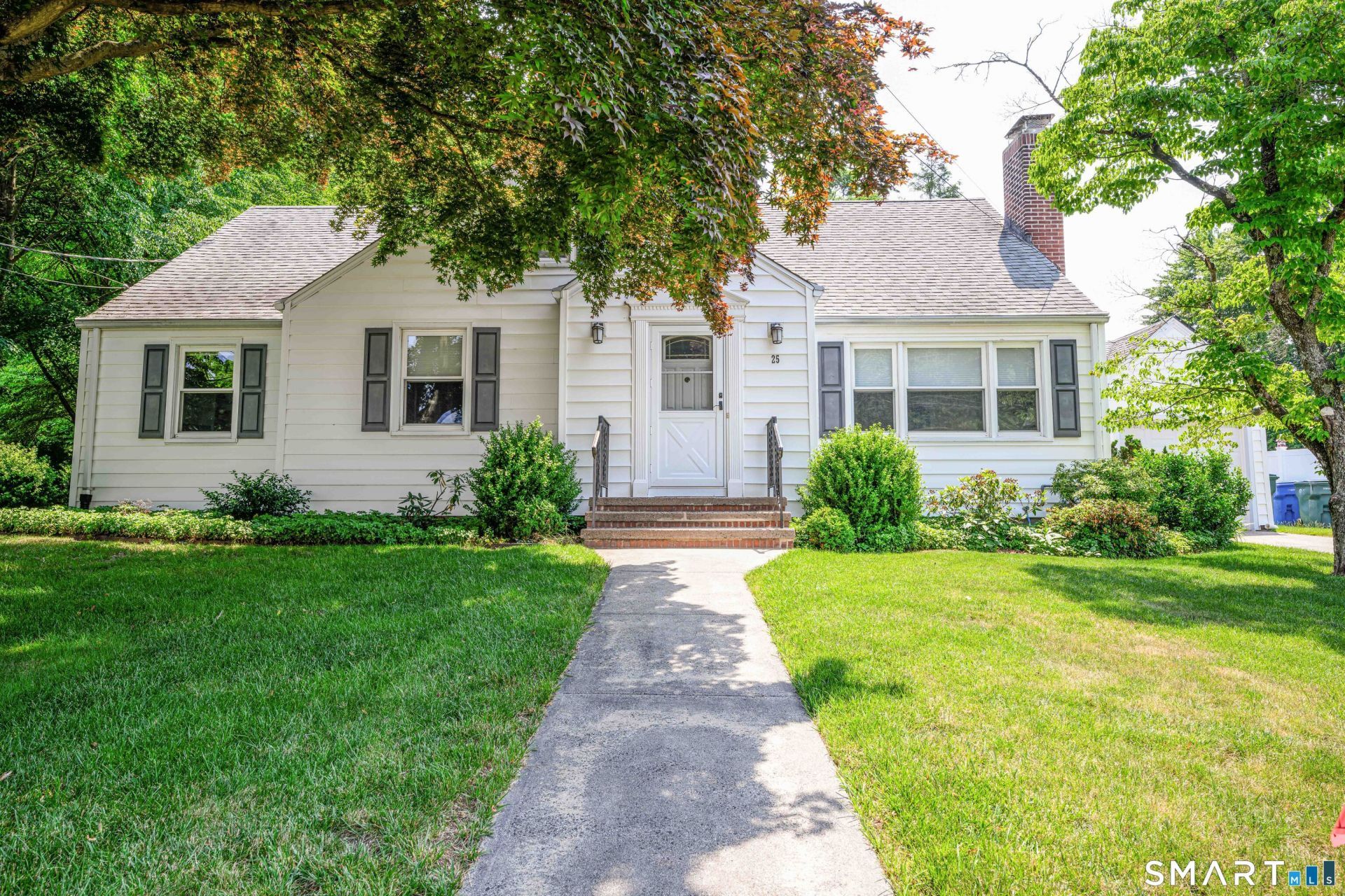 25 Wright, Hamden, CT 06517 Main Photo