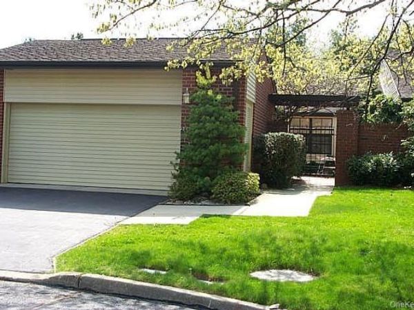 244 Estates Terrace S, Manhasset, NY 11030