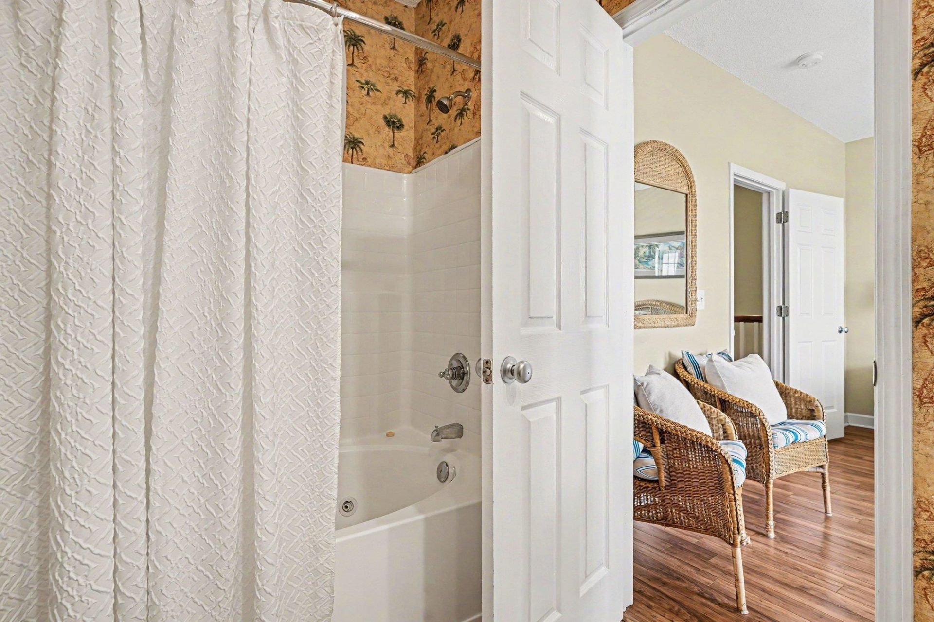 154 Cypress Ave.  Photo 8