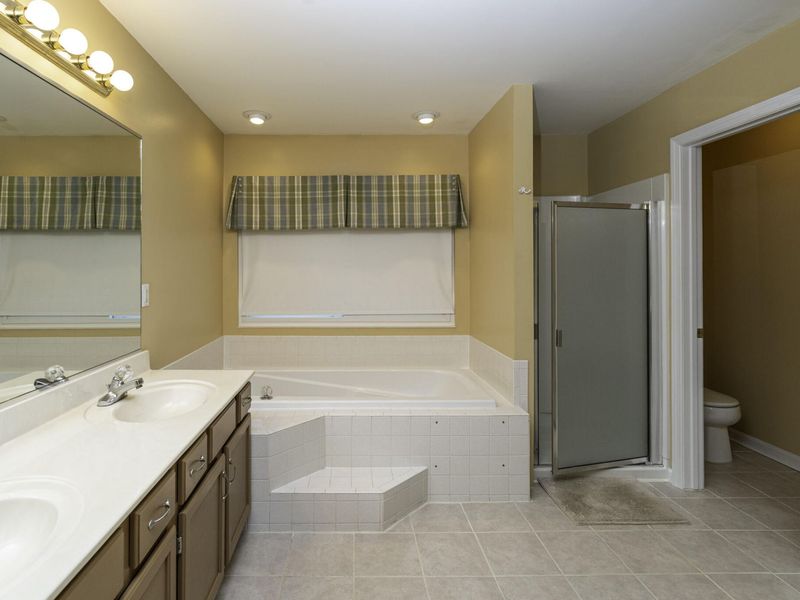 8442 Woodcreek Drive, Florence, KY 41042 Photo 28