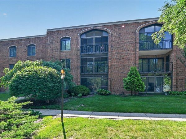 325 S Yellowstone Drive, Unit 227, Madison, WI 53705