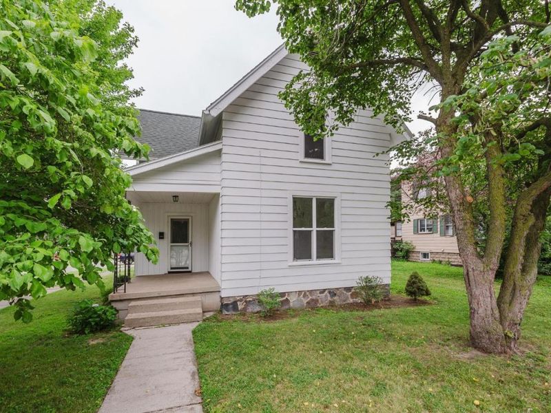 401 Vine Street, Clyde, OH 43410 Photo 4