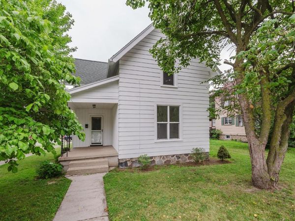 401 Vine Street, Clyde, OH 43410