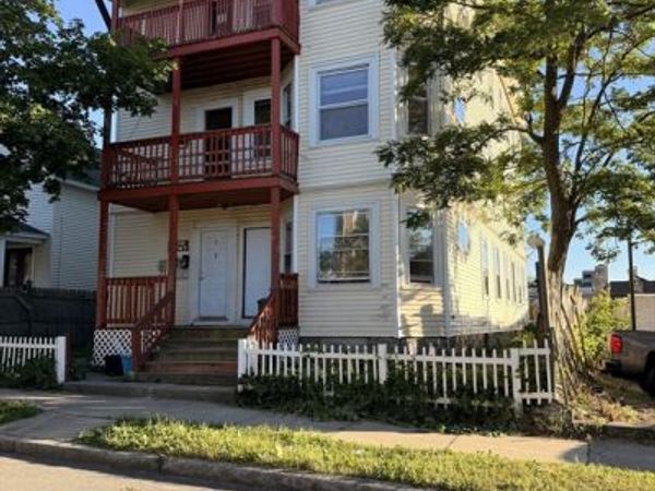 2 Shirley St, Unit 1, Worcester, MA 01610