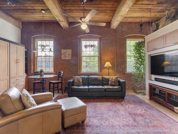 1511 Main St, Unit C305, Worcester, MA 01608