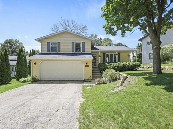 621 Seven Nations Drive, Madison, WI 53713