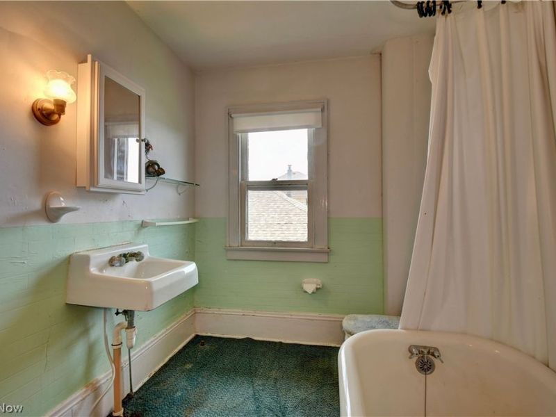 532 S River Street, Newcomerstown, OH 43832 Photo 18