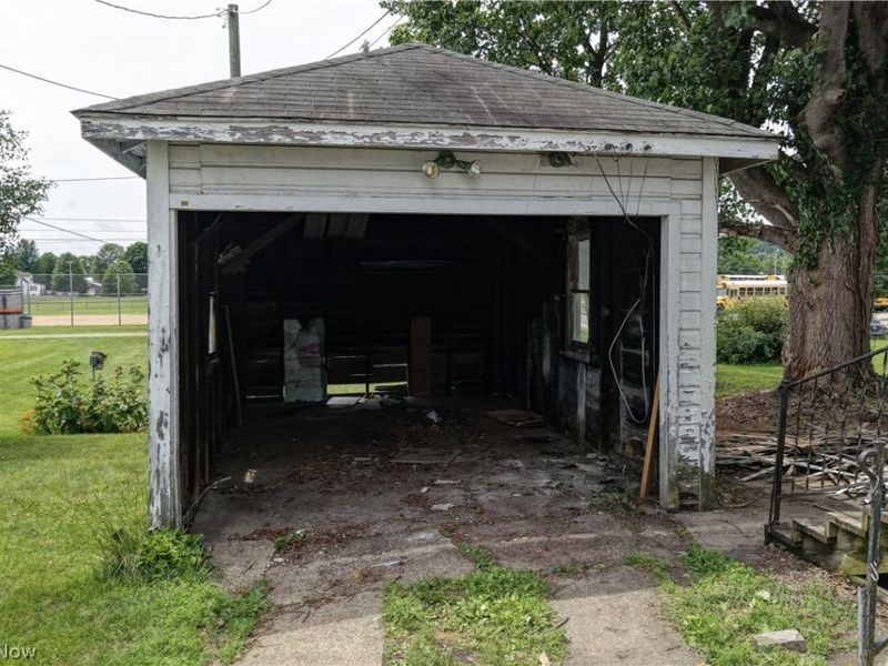 532 S River Street, Newcomerstown, OH 43832 Photo 21