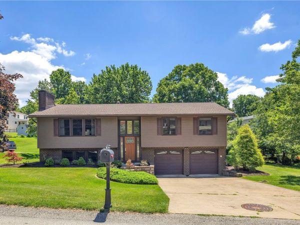 1928 Caribou Dr, Allison Park, PA 15101