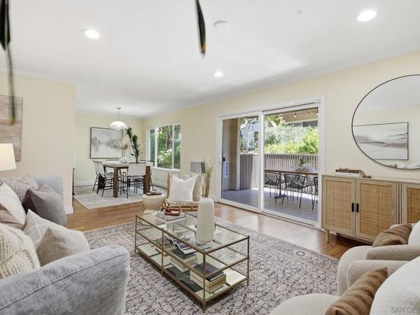 8650 Via Mallorca, Unit E, La Jolla, CA 92037