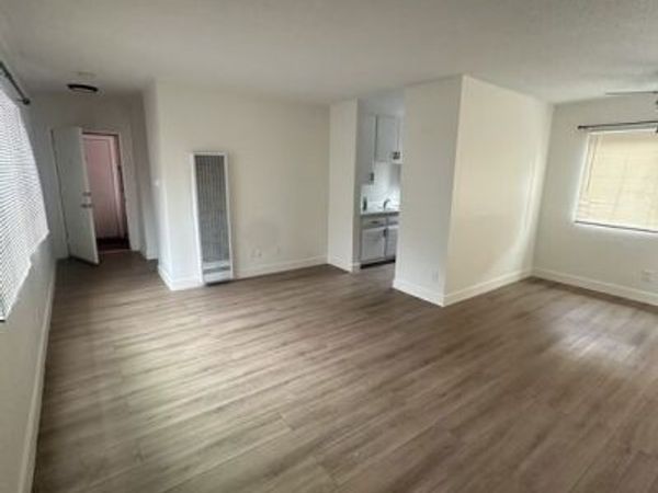 6150 Radford Avenue, Unit 7, North Hollywood, CA 91606