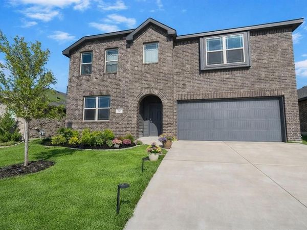 989 Kingbird Lane, Alvarado, TX 76009